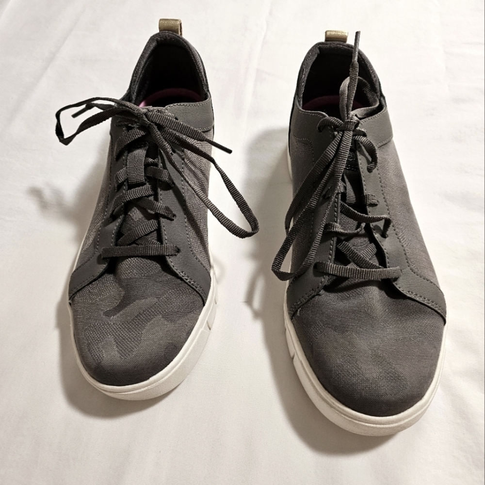 Ryka Surround Fit Stylish Gray Sneakers